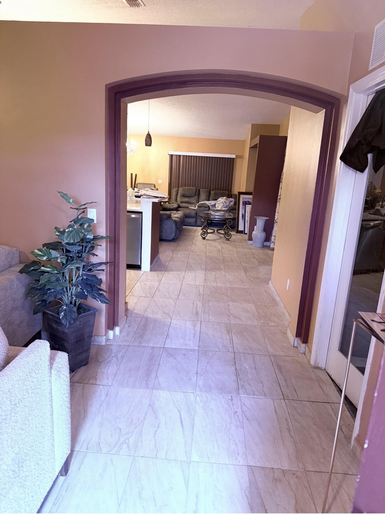 PORT ST LUCIE SECTION 40 - Residential Lease