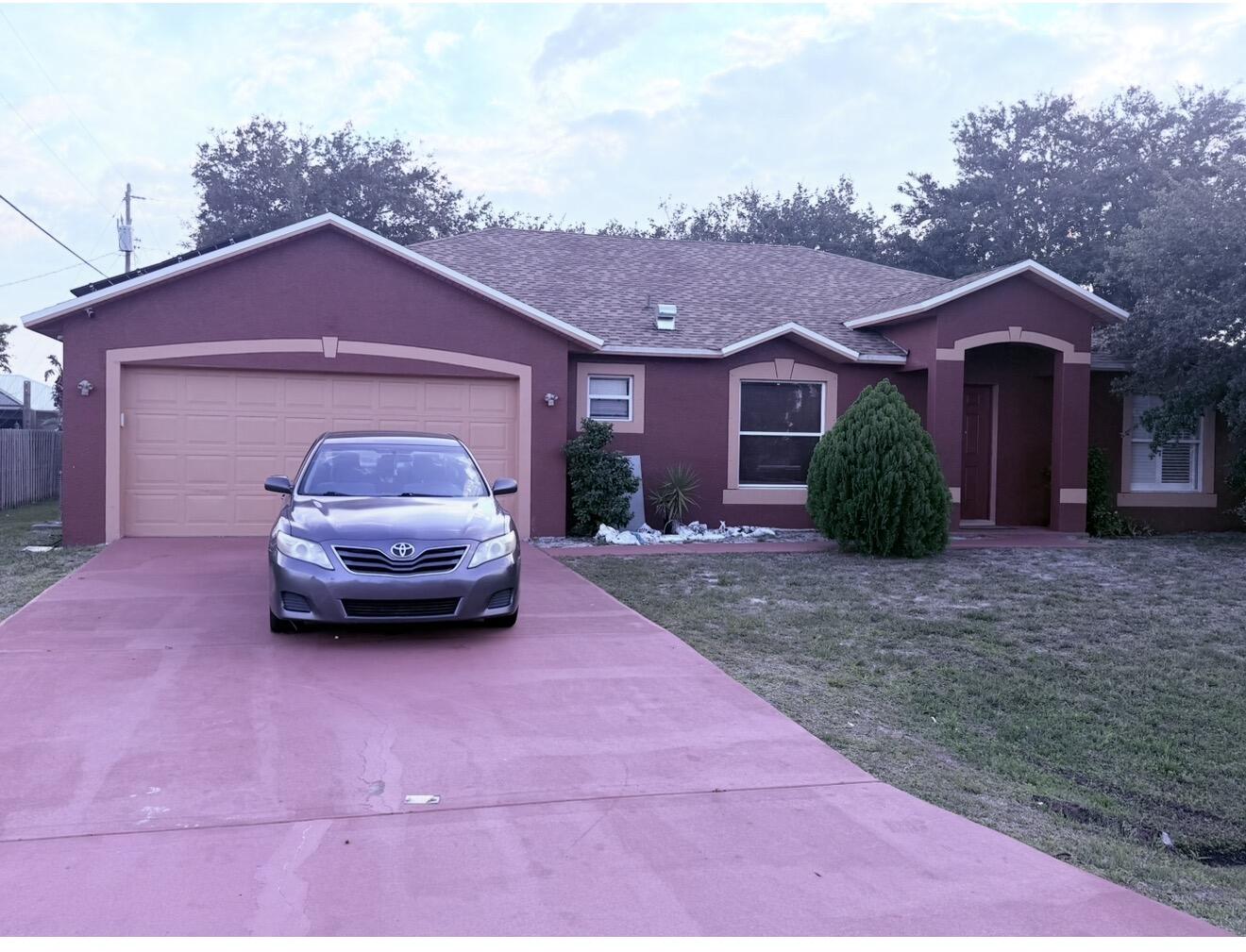 PORT ST LUCIE SECTION 40 - Residential Lease