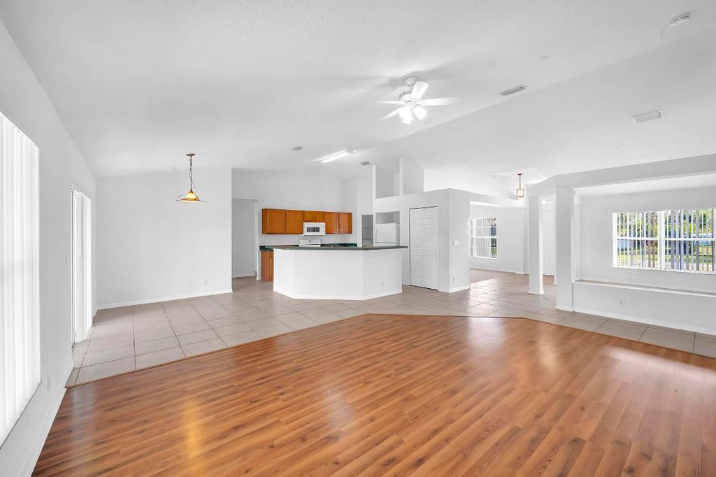 Photo of 446 SW South Quick Cir, Port Saint Lucie, FL 34953 (MLS # R10956037)