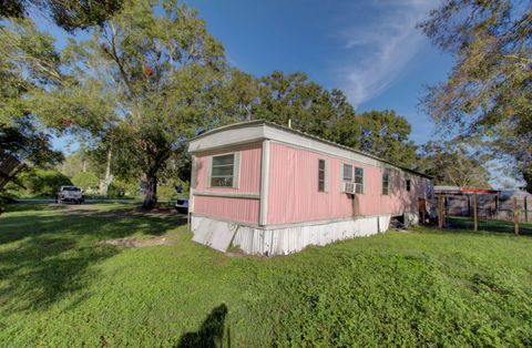 A home in Okeechobee