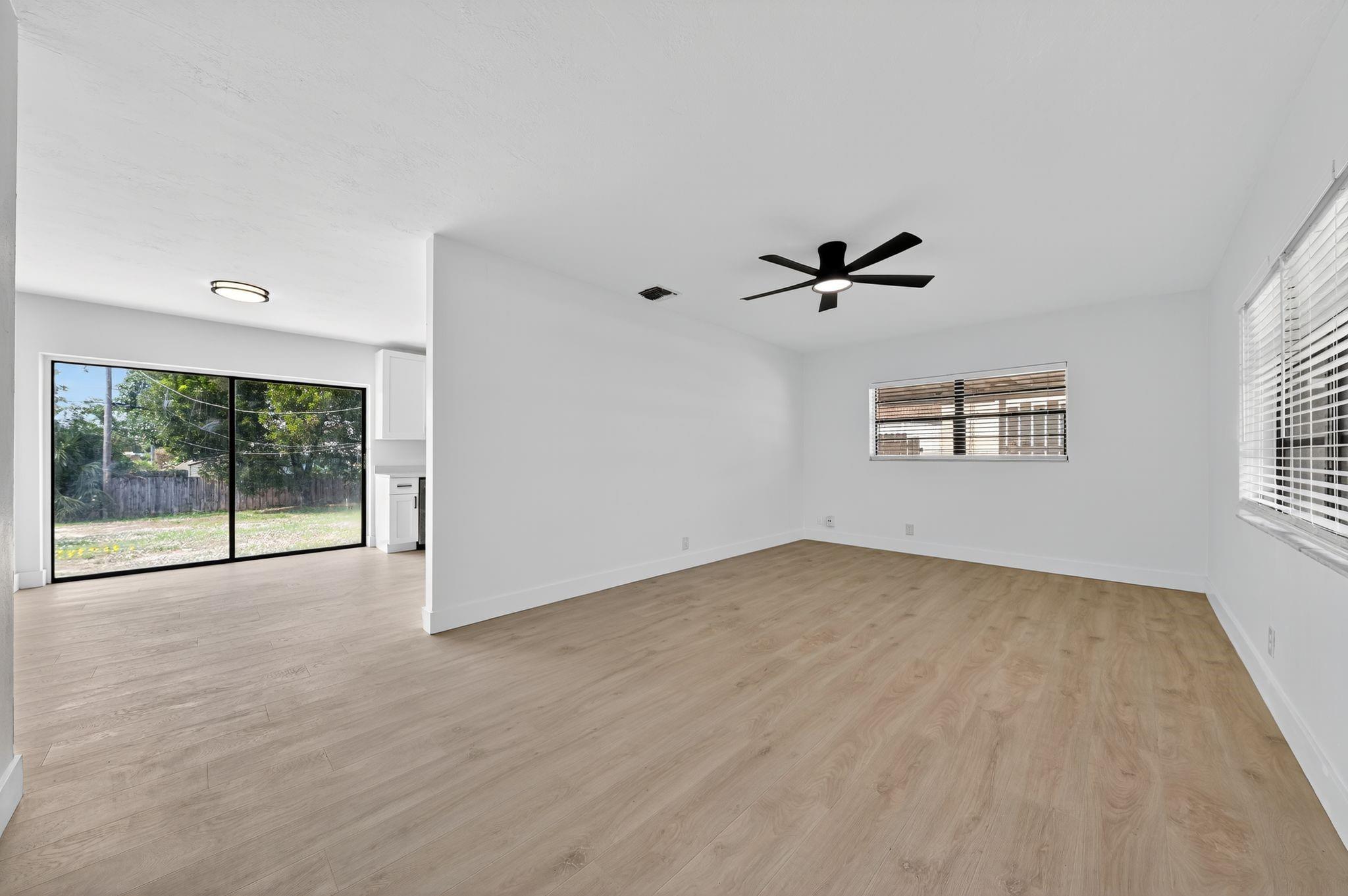 Lantana Heights 04 - Residential