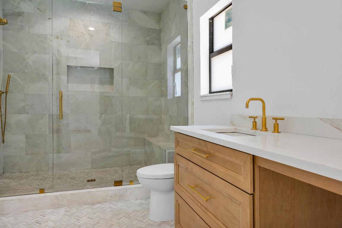 ST ANDREWS COUNTRY CLUB - Residential