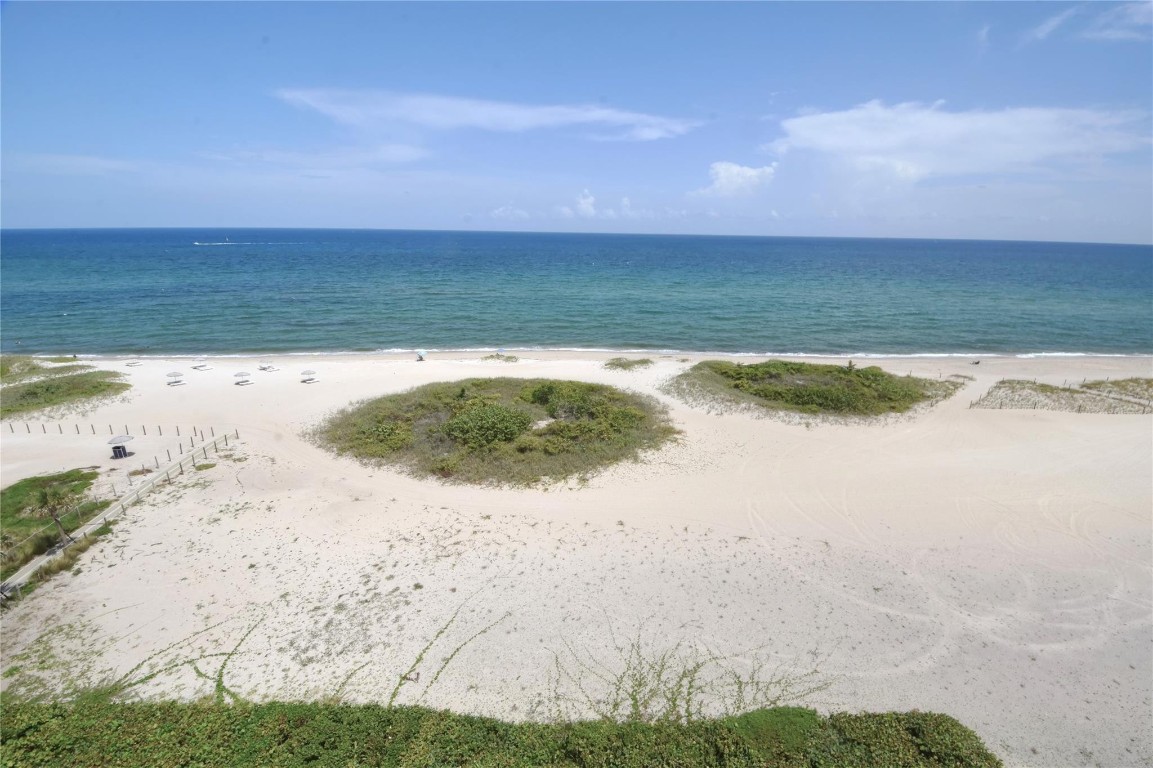 Century Plaza Condo - Residential Lease