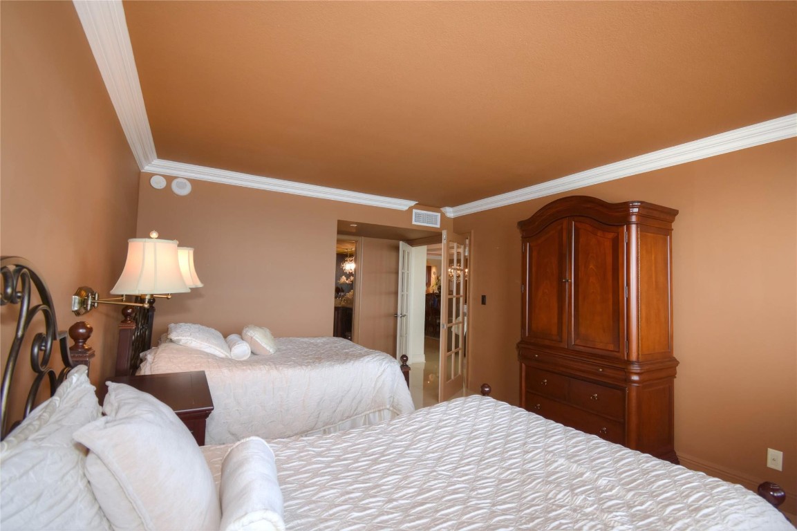 Century Plaza Condo - Residential Lease