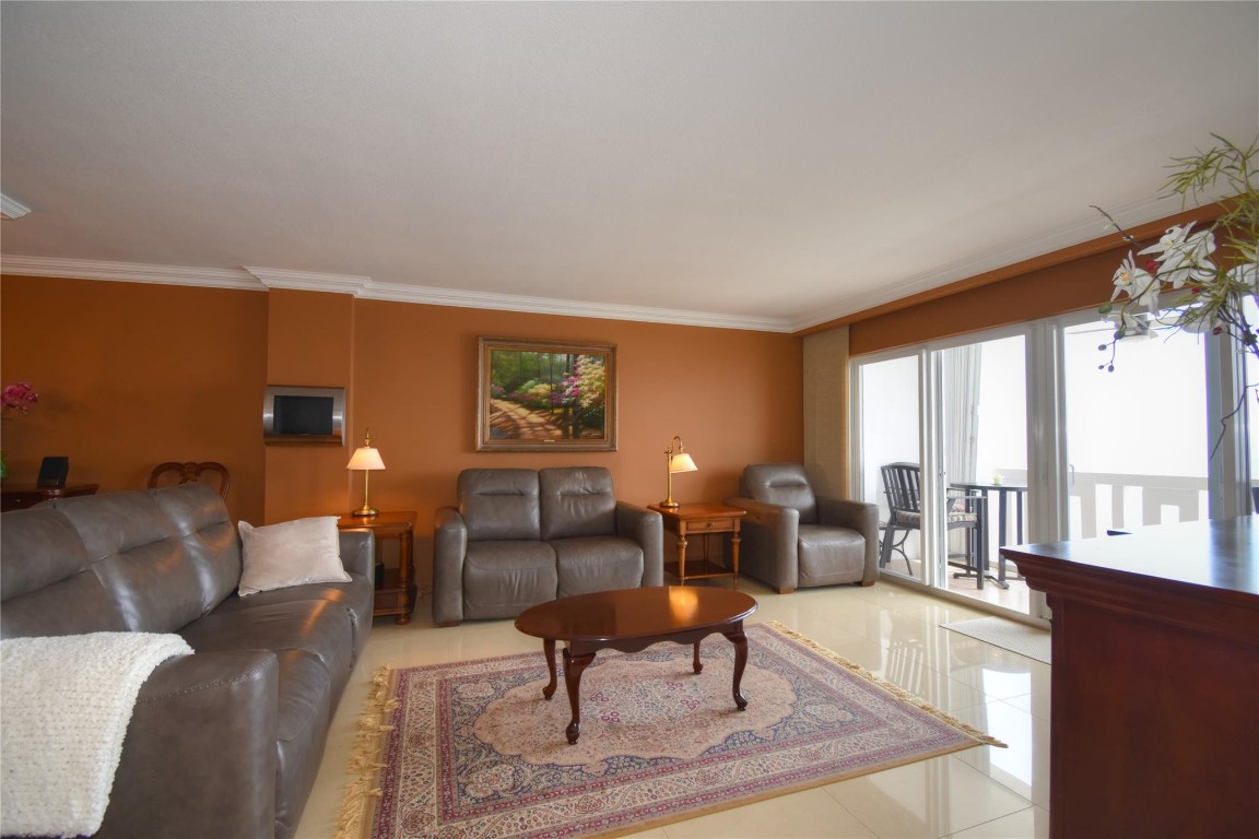 Century Plaza Condo - Residential Lease