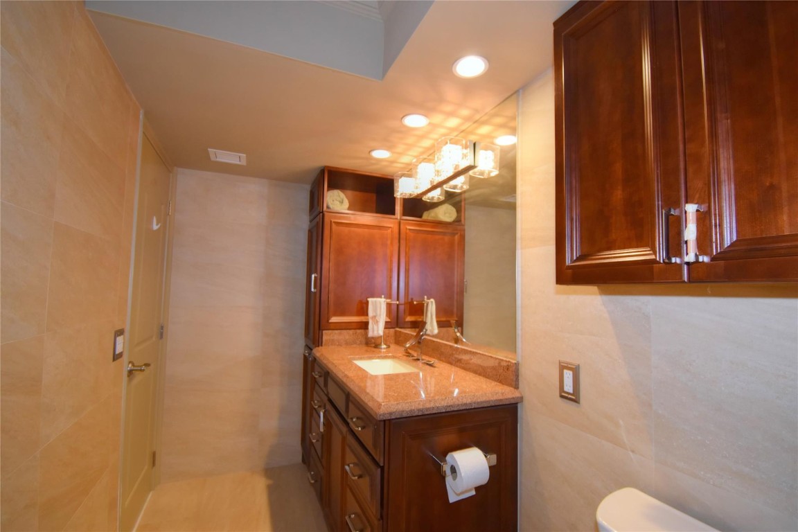 Century Plaza Condo - Residential Lease