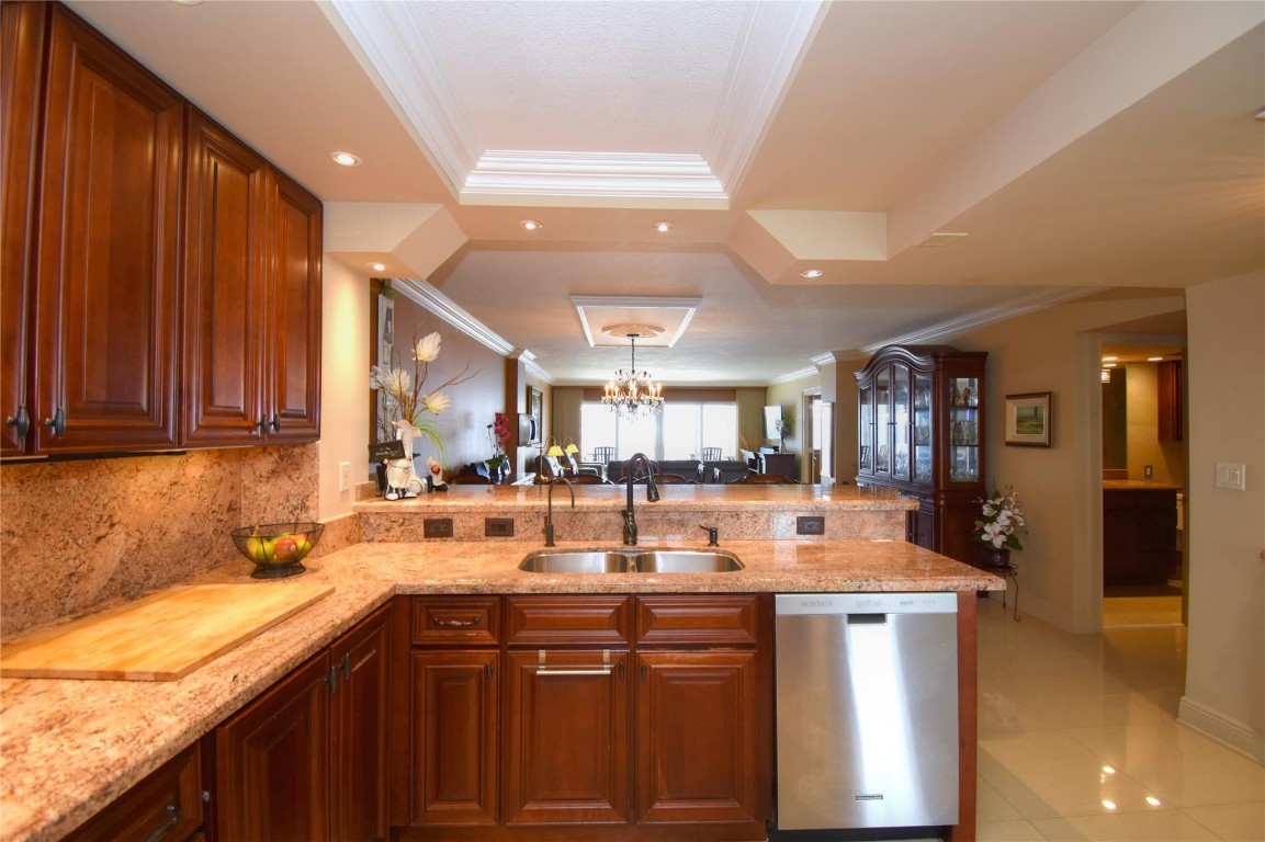 Century Plaza Condo - Residential Lease