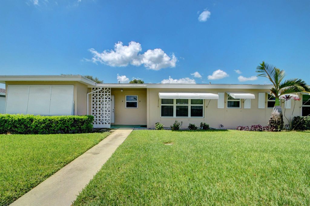 Photo of 270 High Point Court #B, Boynton Beach, FL 33435 (MLS # R10896673)