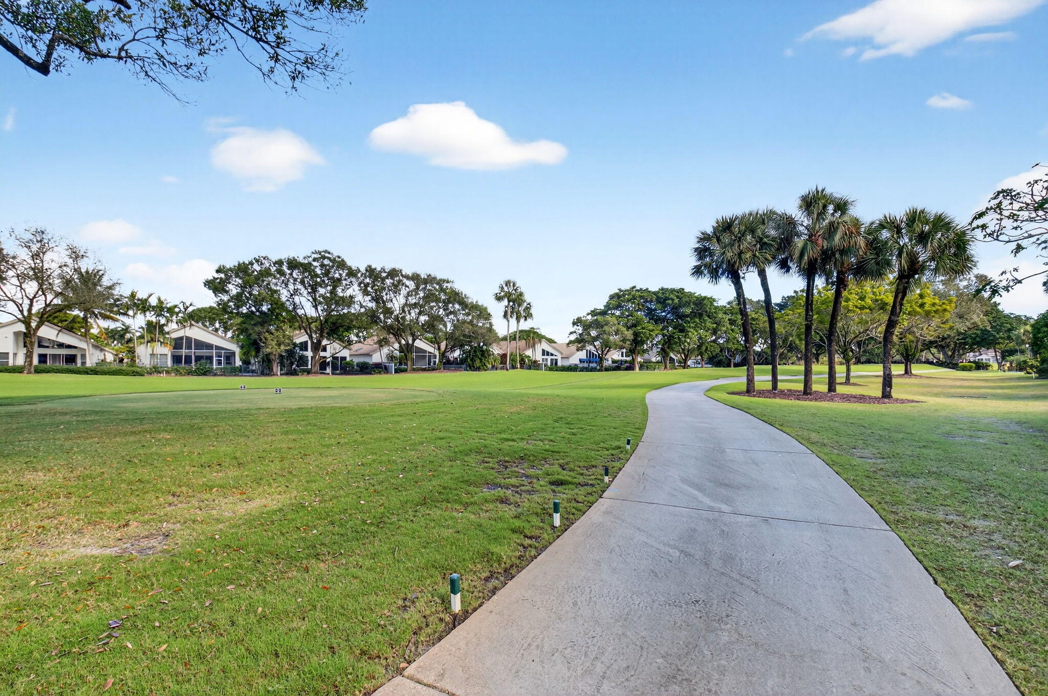 CEDAR CAY - Residential