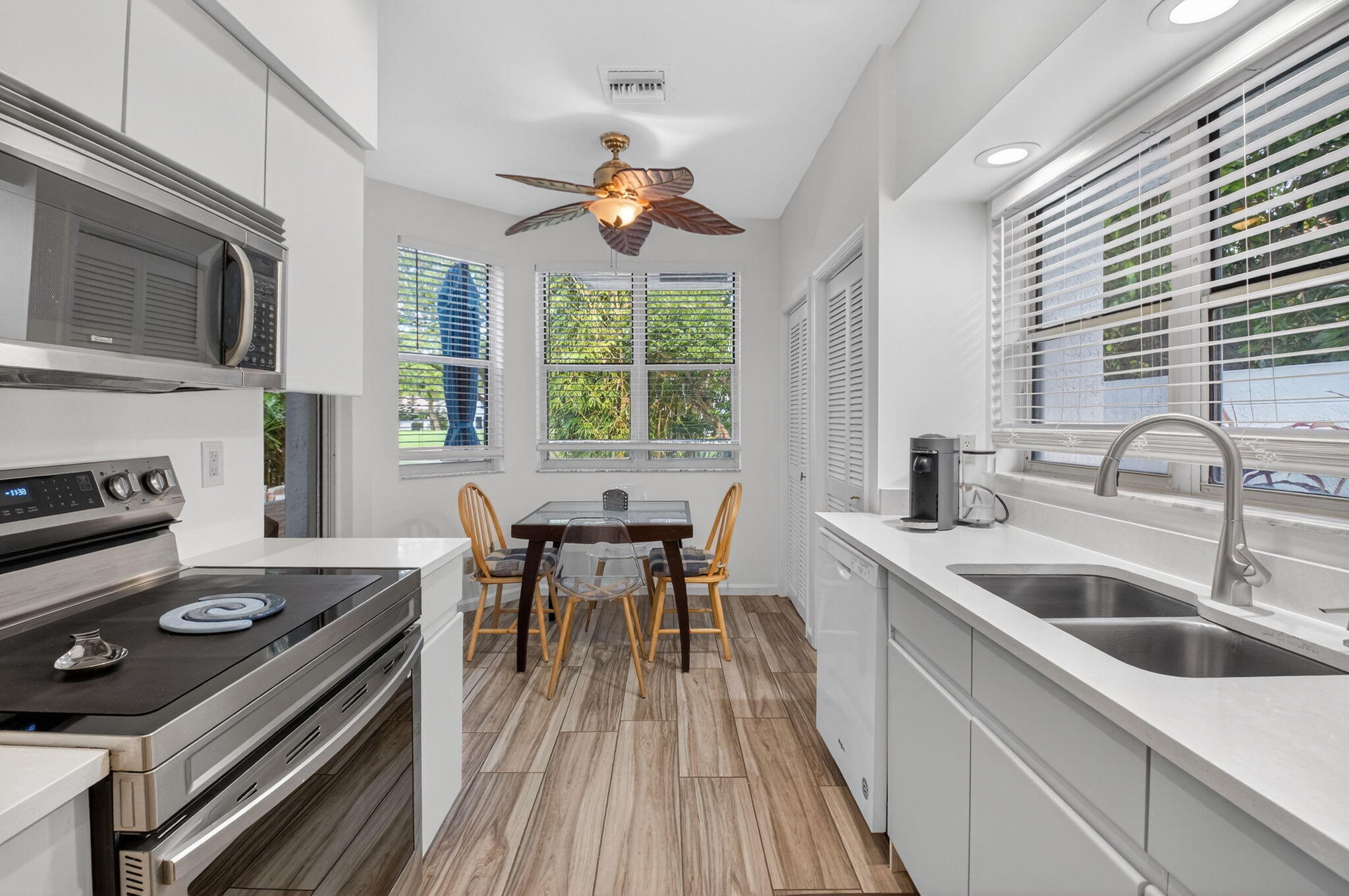 CEDAR CAY - Residential