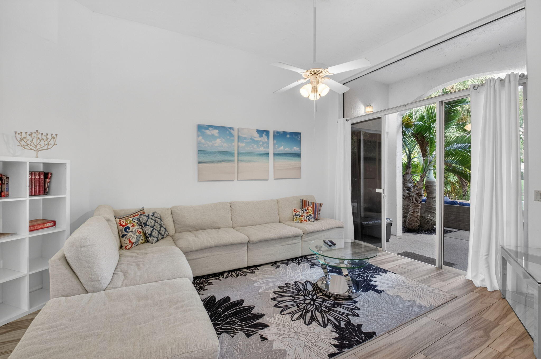 CEDAR CAY - Residential