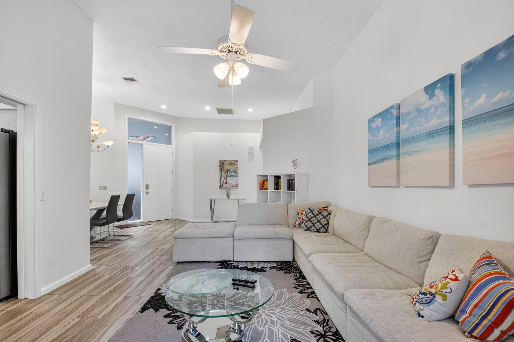 CEDAR CAY - Residential