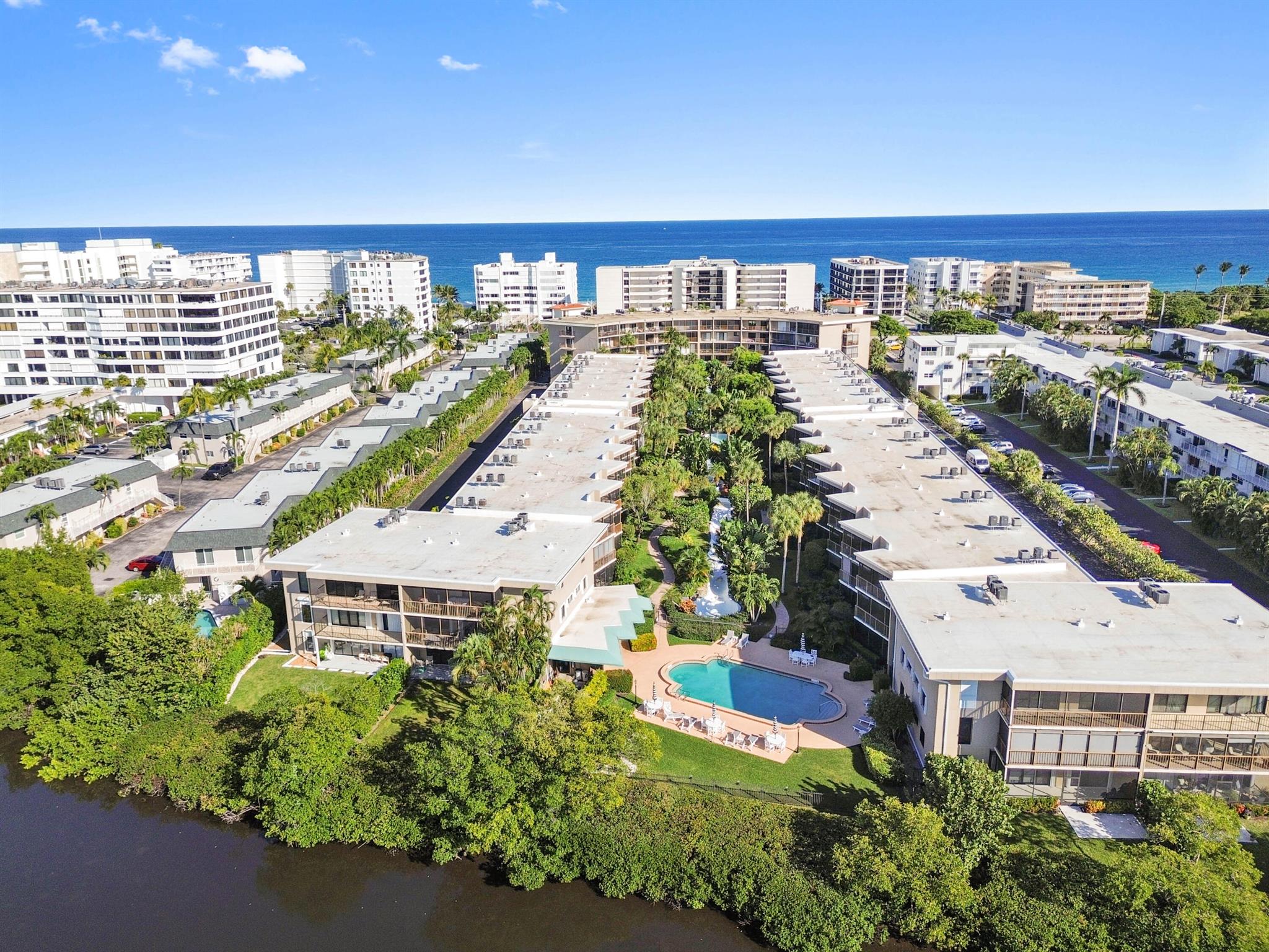 SOUTHGATE CONDO - Residential