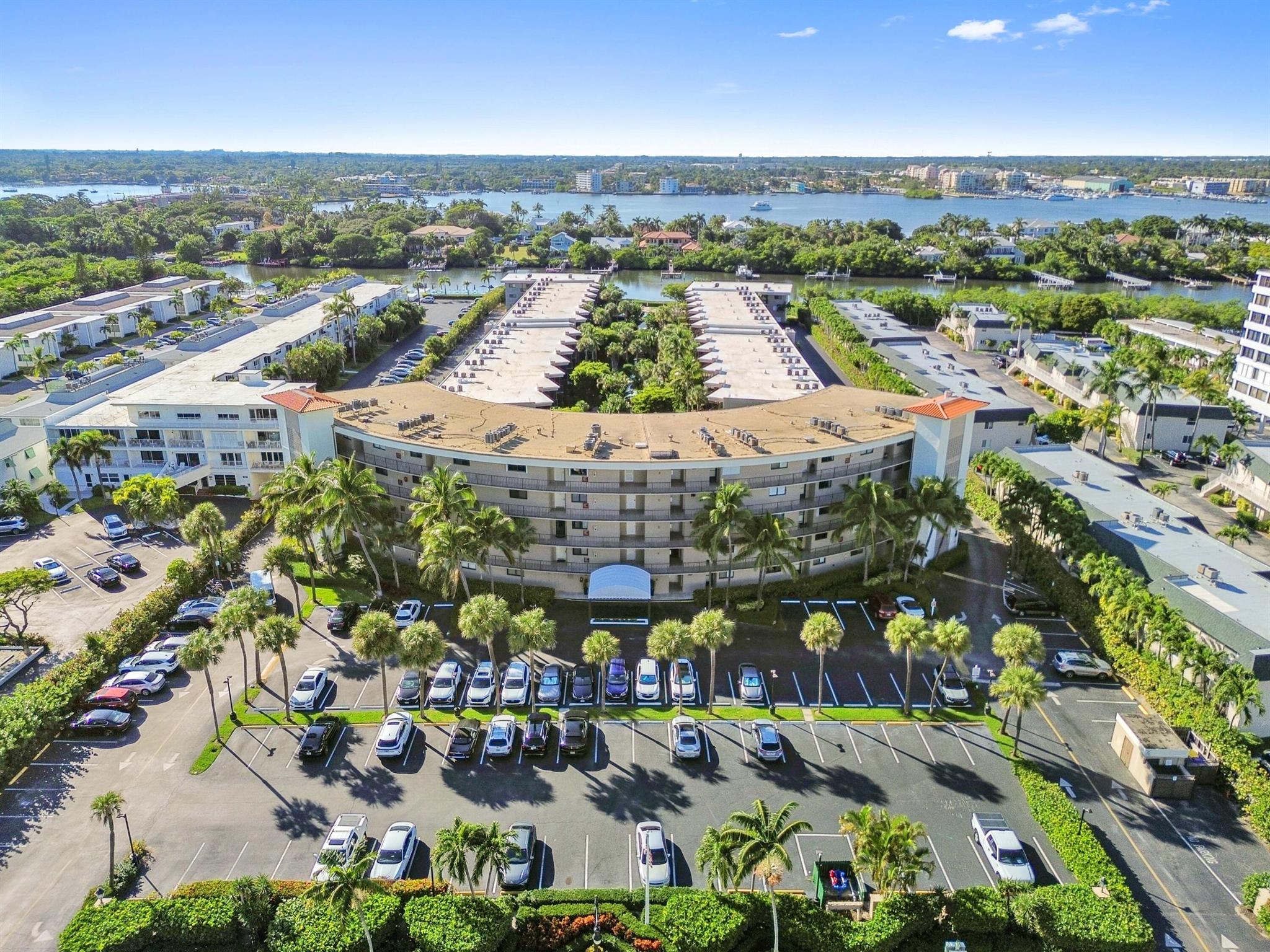 SOUTHGATE CONDO - Residential