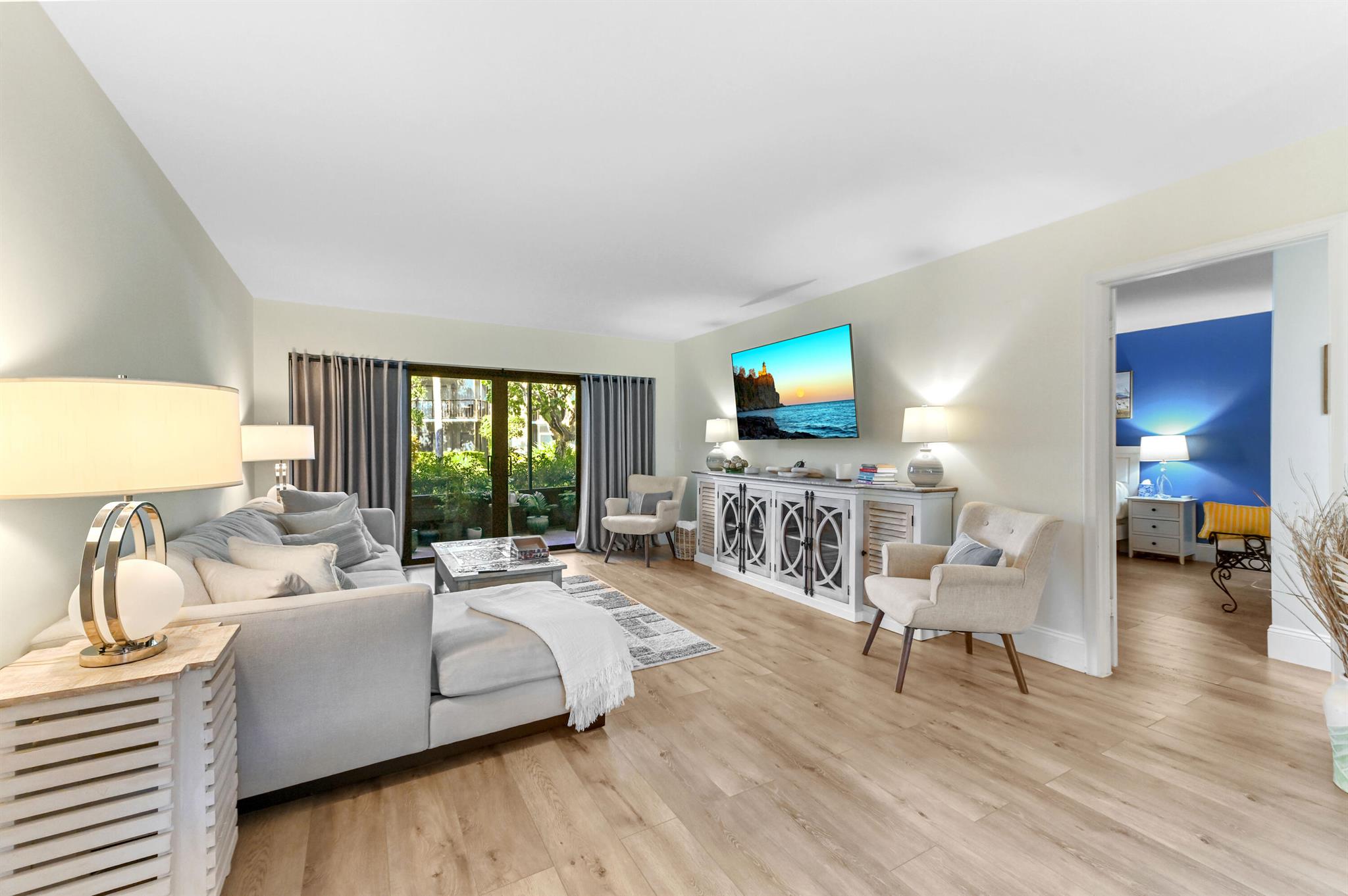 SOUTHGATE CONDO - Residential