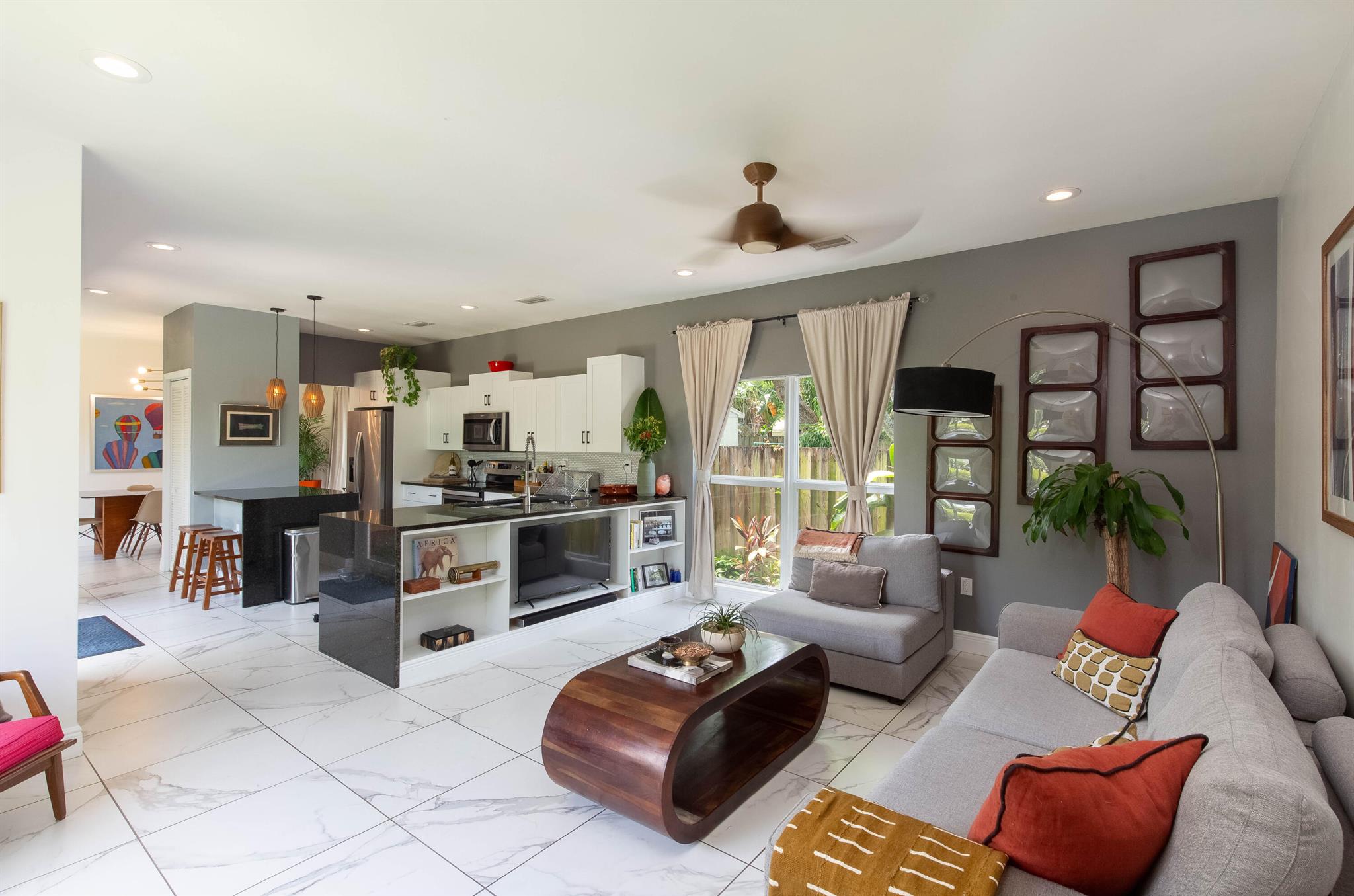 LAKE WORTH TOWN OF - Residential Lease