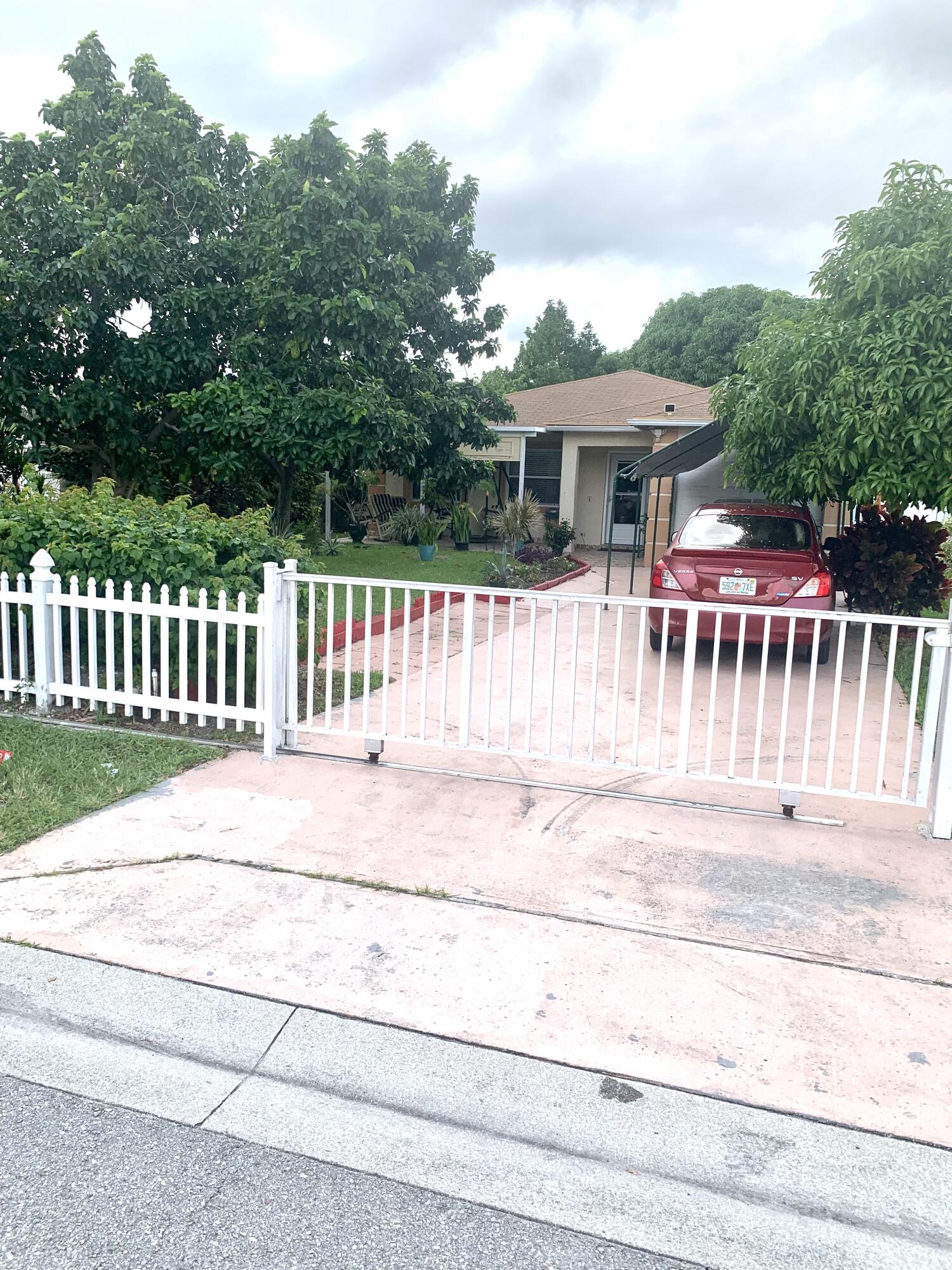 WEST TRAIL PARK - Residential