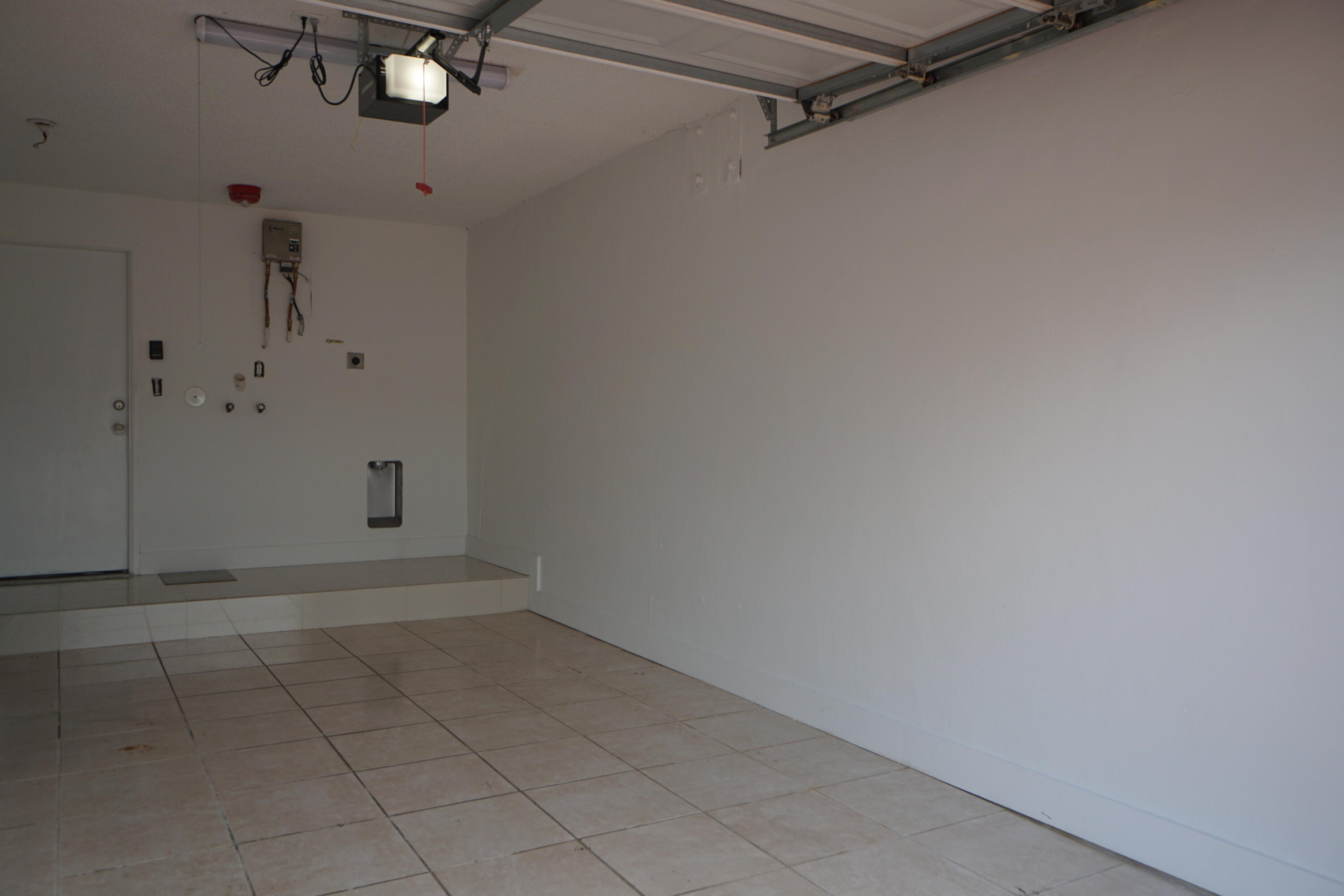 MIMI SUB - Residential