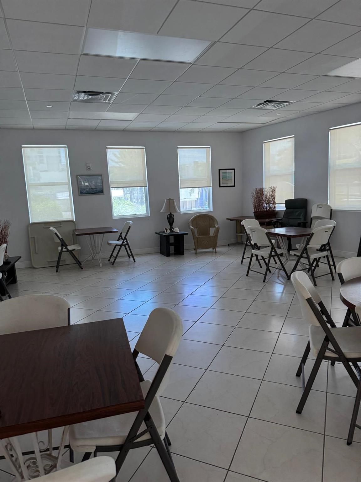 Port Royale Condo - Residential Lease