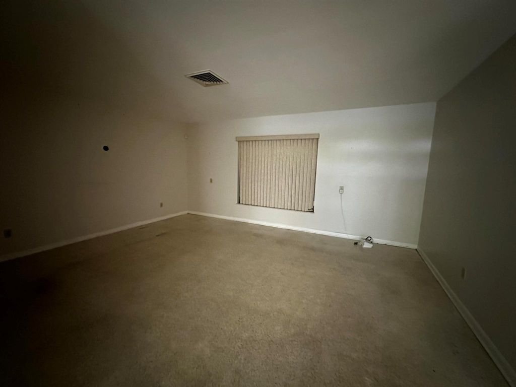 Photo of 2615 Oleander Boulevard, Fort Pierce, FL 34982 (MLS # R11019191)