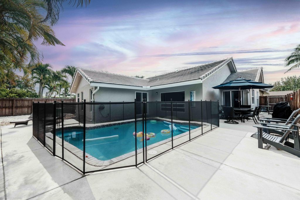 Photo of 7515 Silver Woods Court, Boca Raton, FL 33433 (MLS # R10990008)