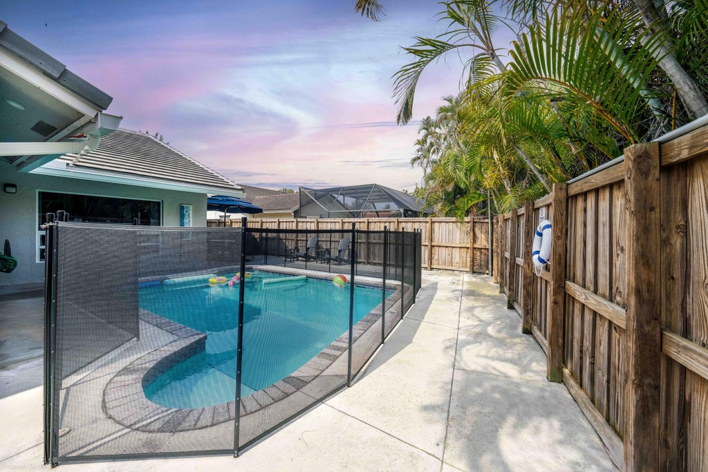 Photo of 7515 Silver Woods Court, Boca Raton, FL 33433 (MLS # R10990008)