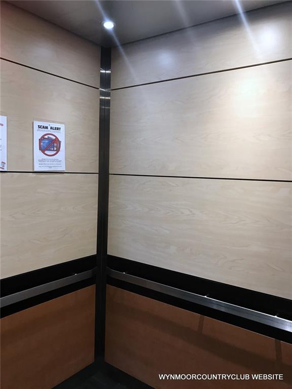 WYNMOOR COUNTRY CLUB - Residential