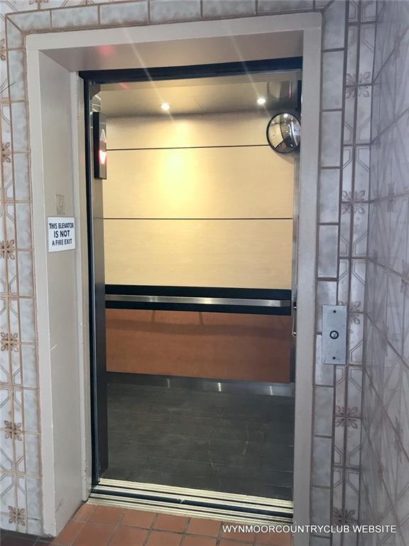 WYNMOOR COUNTRY CLUB - Residential