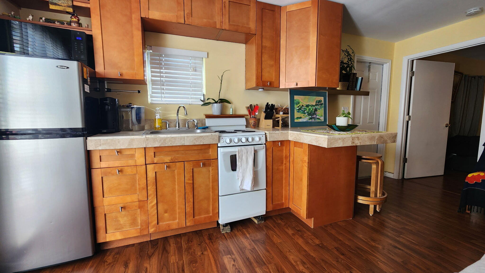 BABCO MANORS - Residential Lease