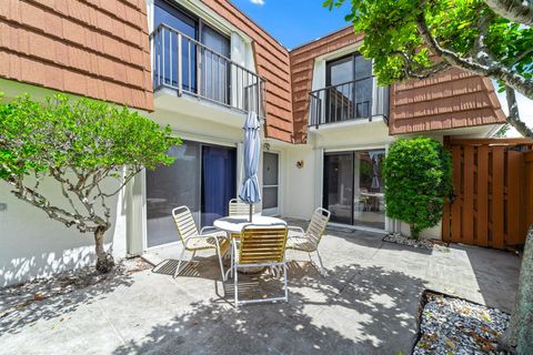 A home in Tequesta