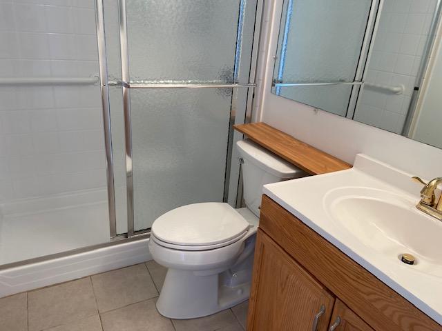 CENTURY VILLAGE CONDO - Residential Lease