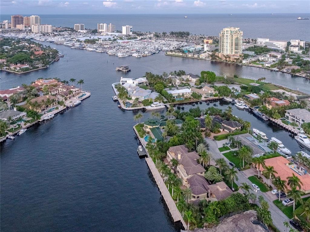 ISLA BAHIA 47-27 B - Residential