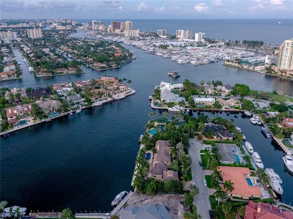 ISLA BAHIA 47-27 B - Residential