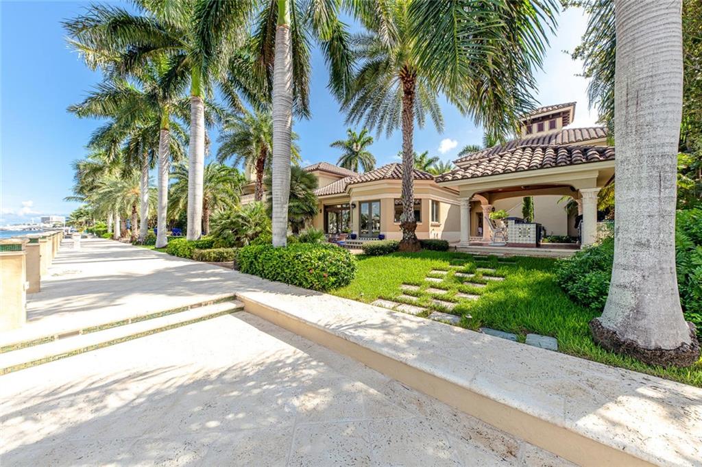 ISLA BAHIA 47-27 B - Residential