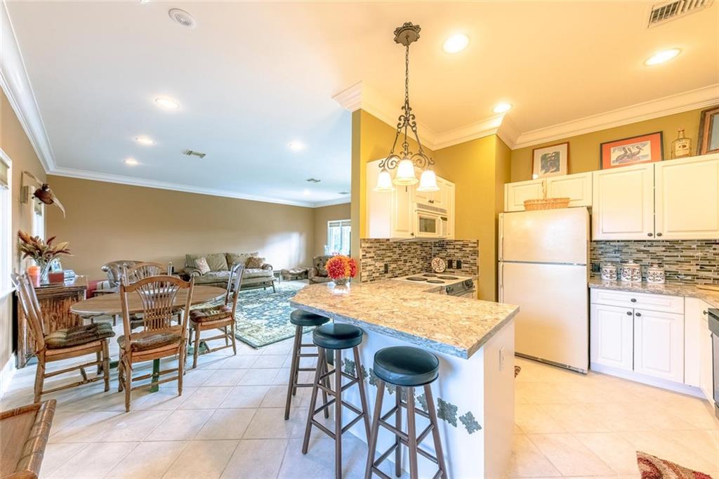 ISLA BAHIA 47-27 B - Residential