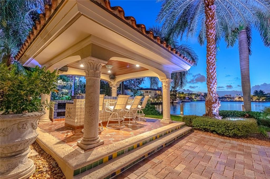 ISLA BAHIA 47-27 B - Residential