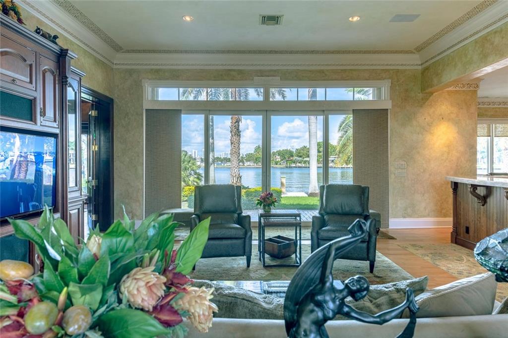 ISLA BAHIA 47-27 B - Residential