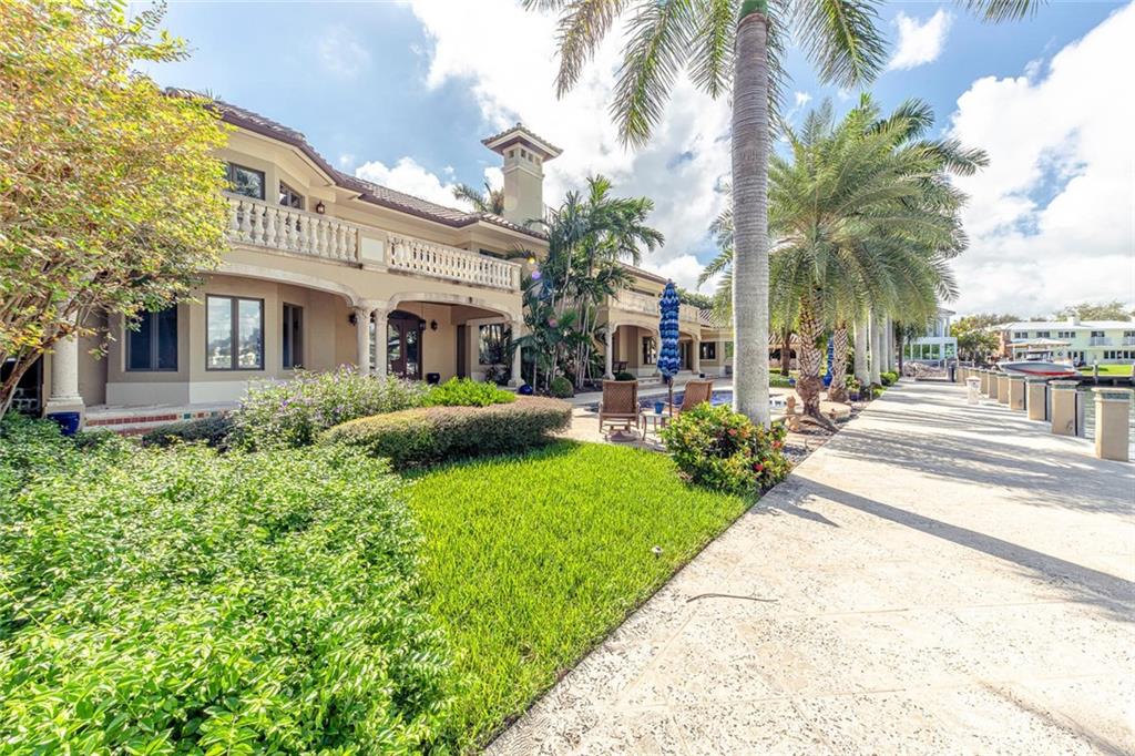 ISLA BAHIA 47-27 B - Residential