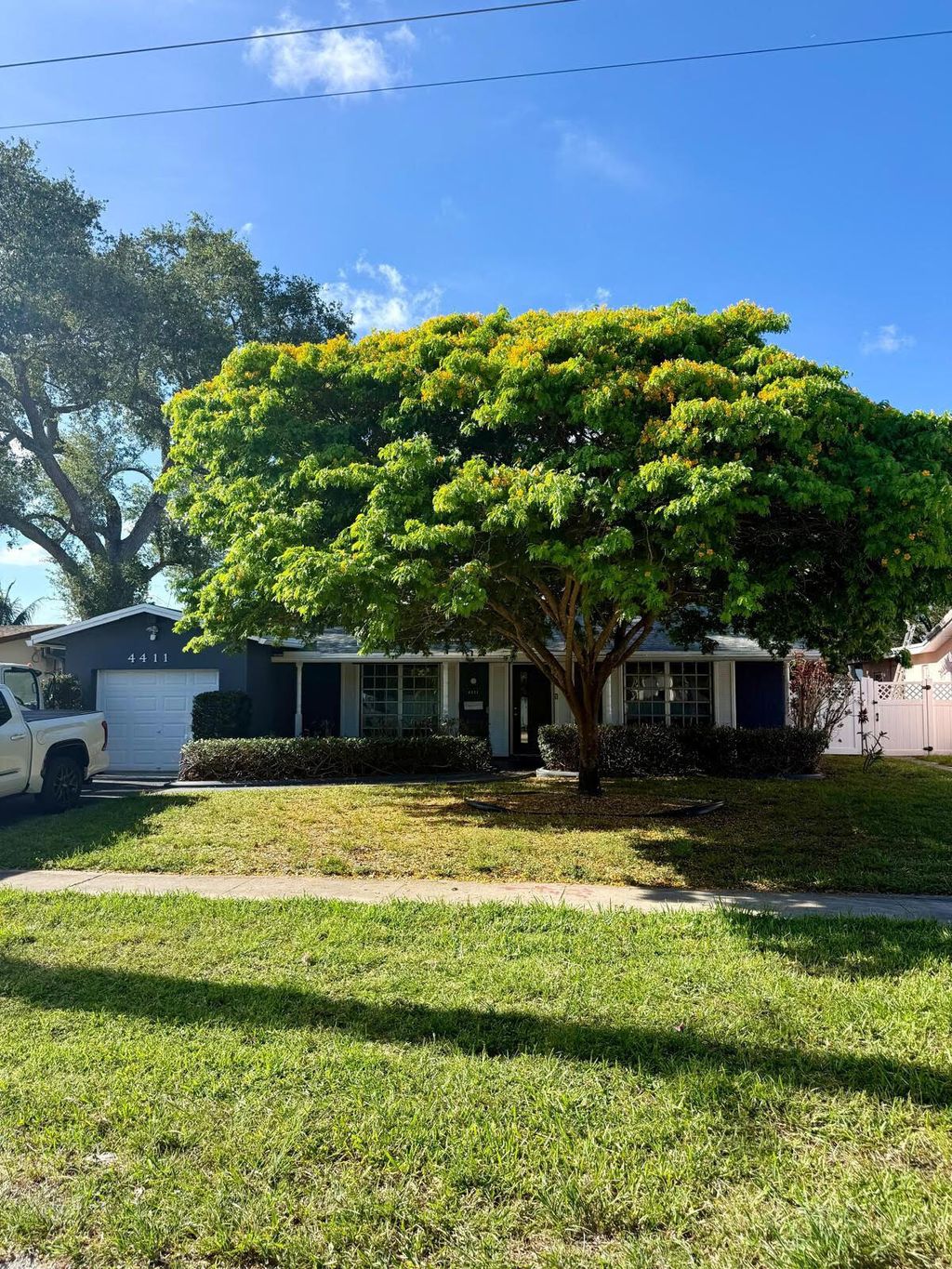 Photo of 4411 Thomas Street, Hollywood, FL 33021 (MLS # B26032693)