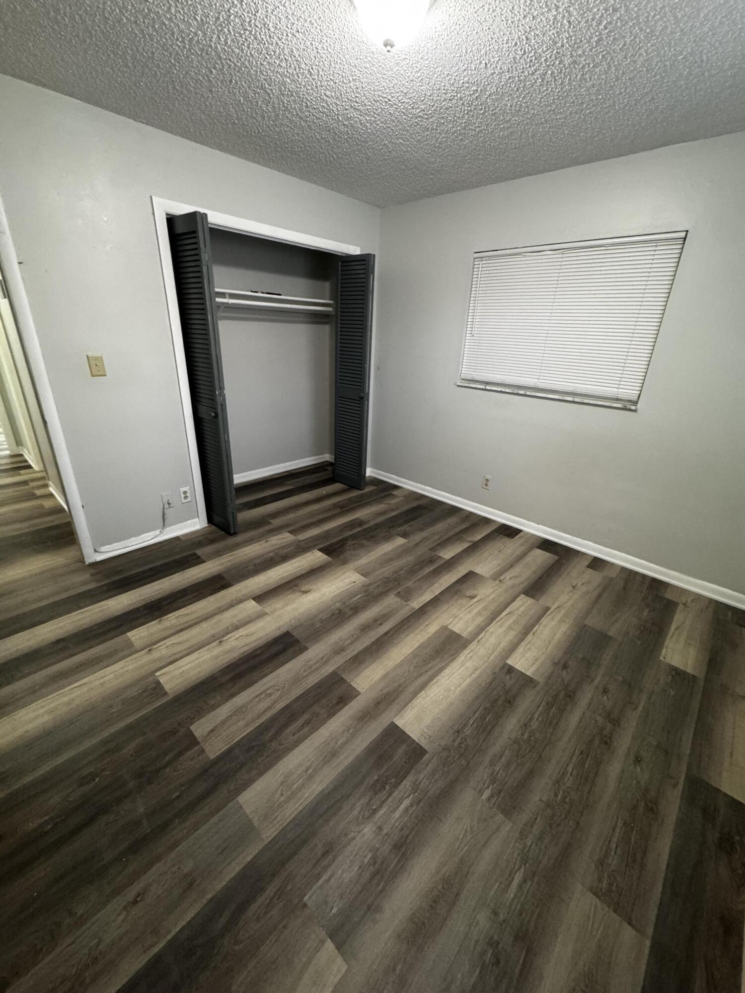 LAKEVIEW RIDGE - Residential Lease