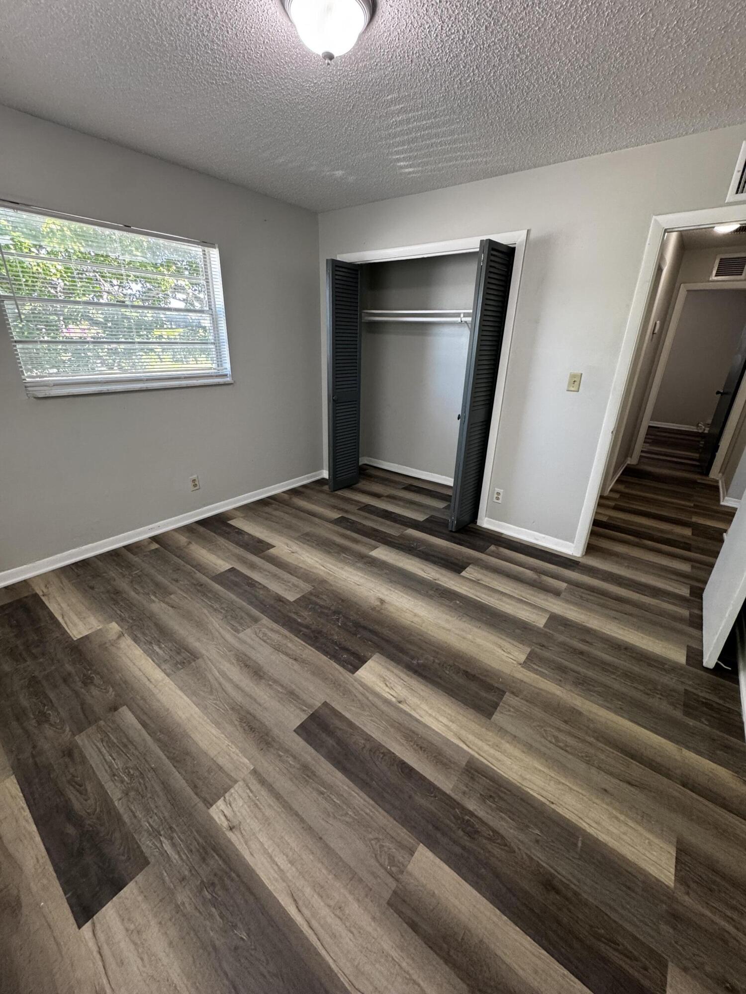 LAKEVIEW RIDGE - Residential Lease