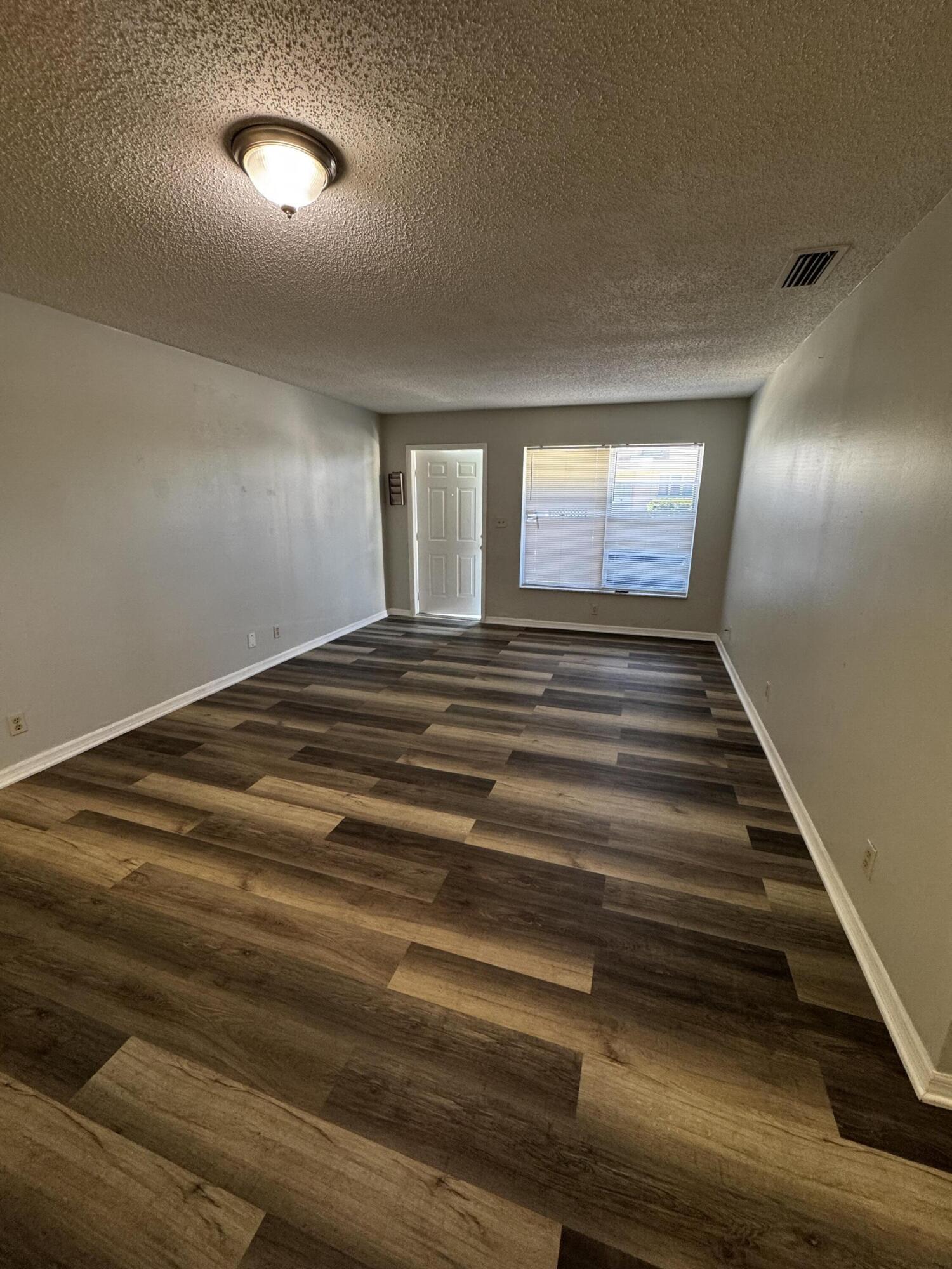 LAKEVIEW RIDGE - Residential Lease