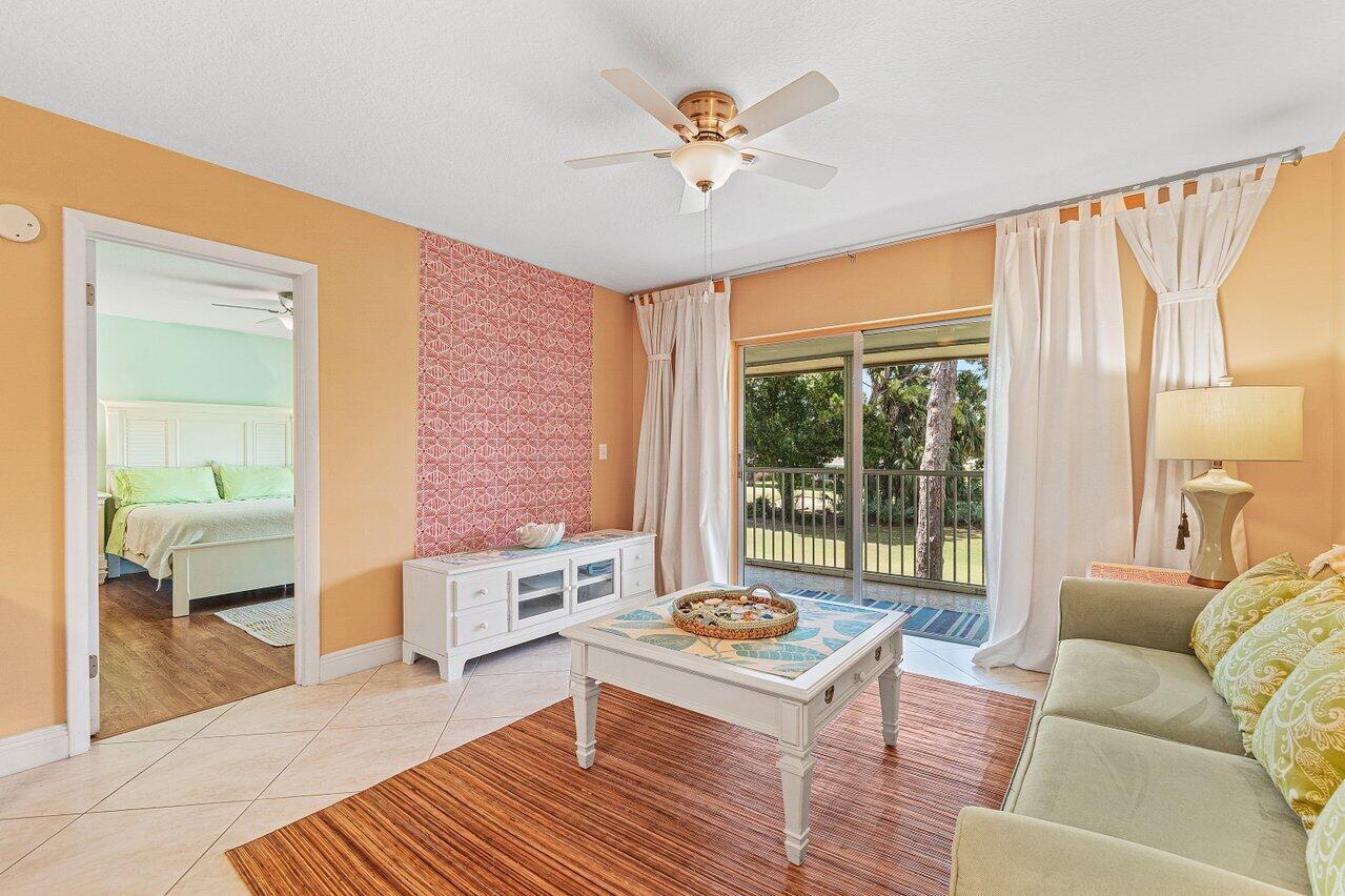 18081 SE Country Club Drive 15-149