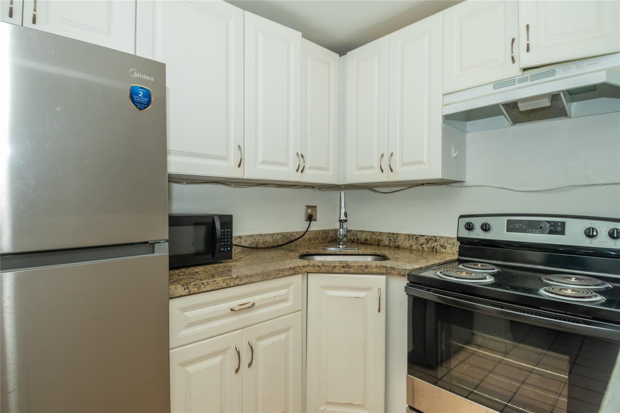 270 S Cypress Road 204