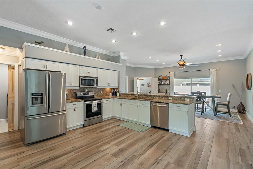 Photo of 6246 Leslie Street, Jupiter, FL 33458 (MLS # R10709442)