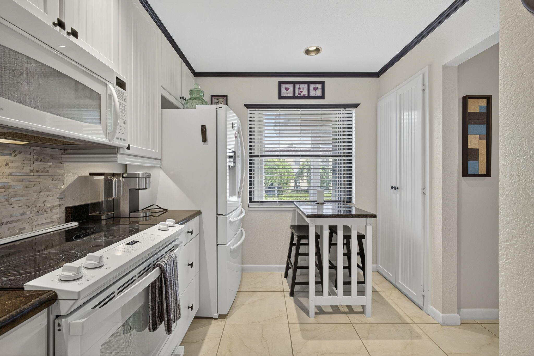 SOUTHWIND TOWER CONDO - Residential