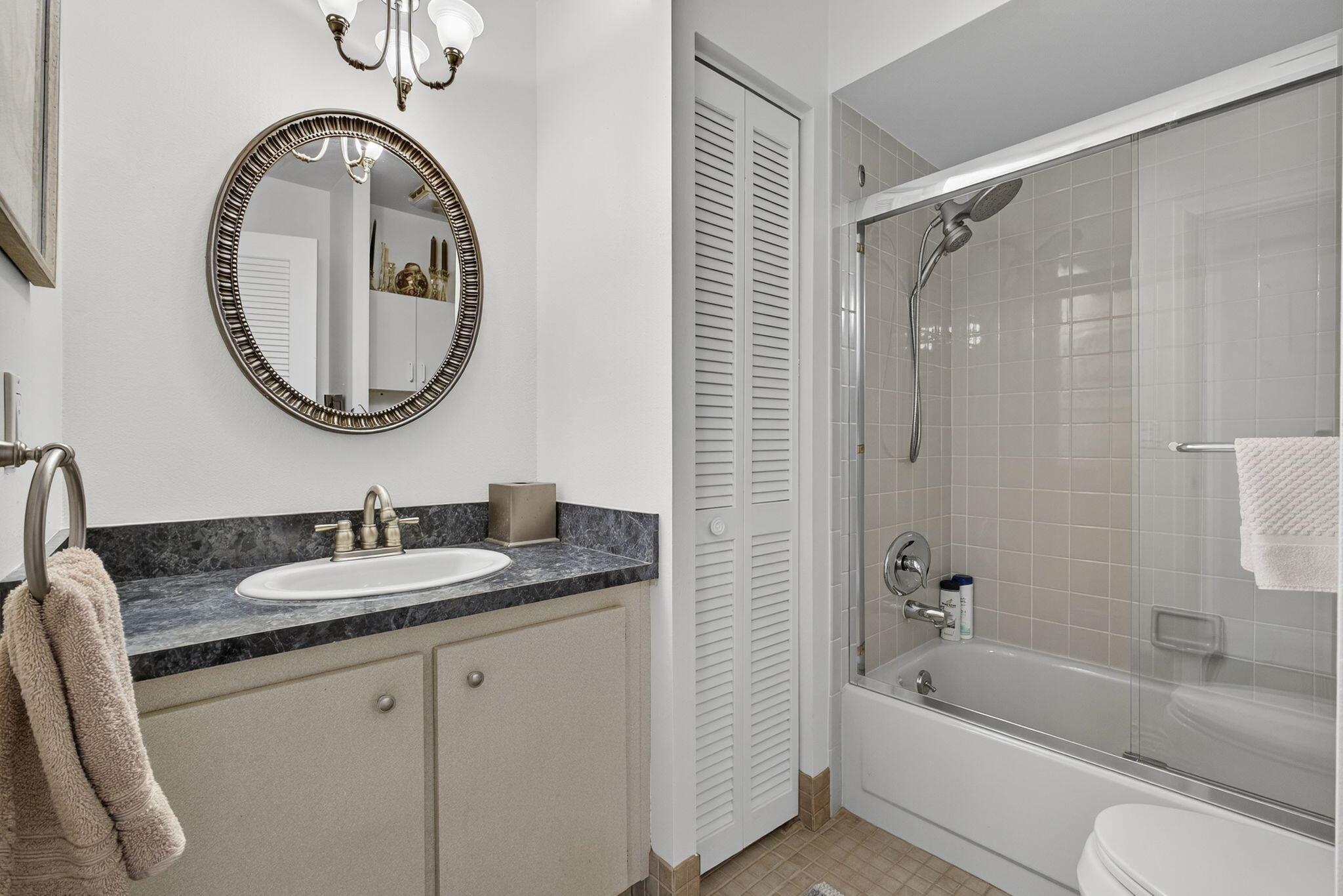 SOUTHWIND TOWER CONDO - Residential