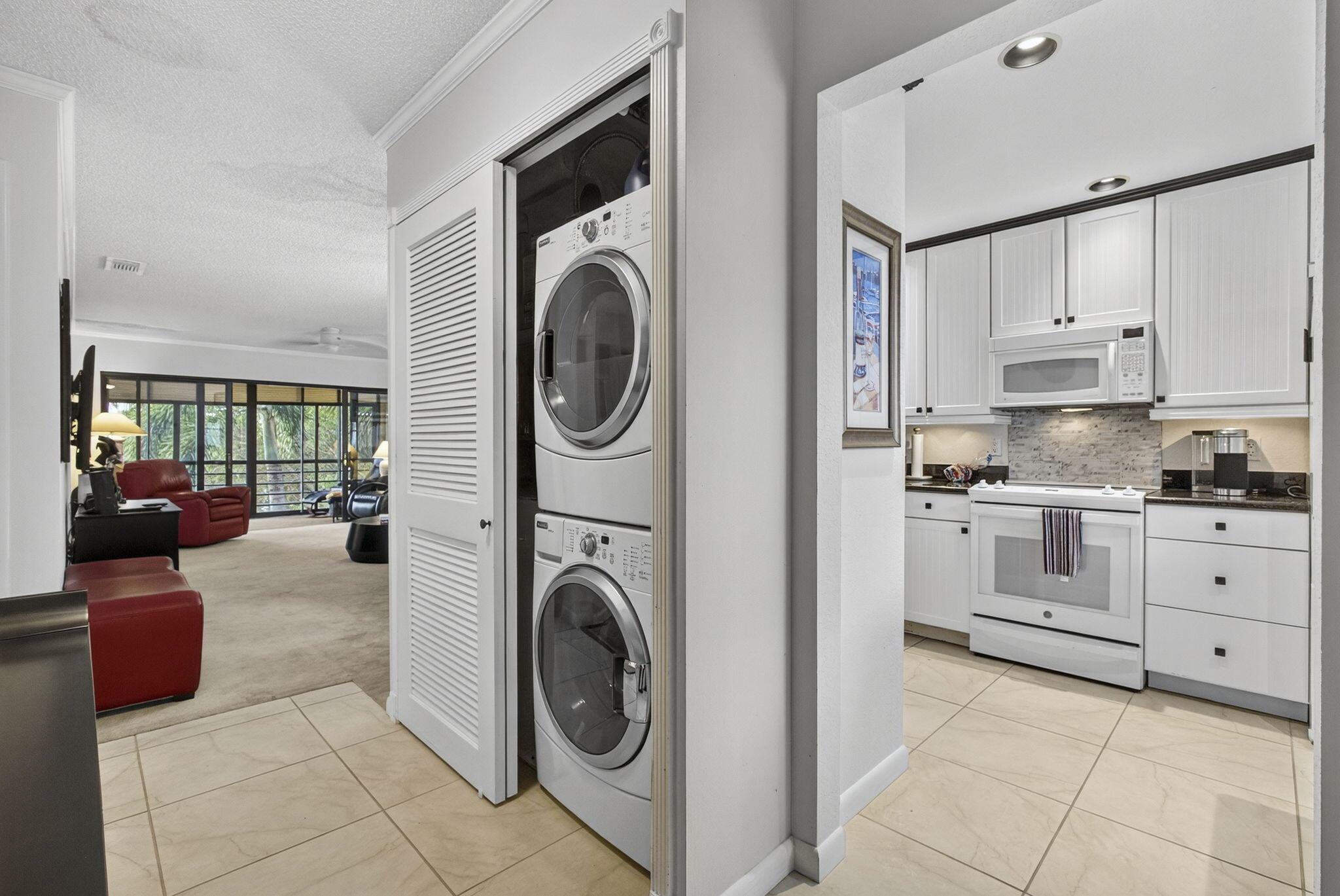 SOUTHWIND TOWER CONDO - Residential