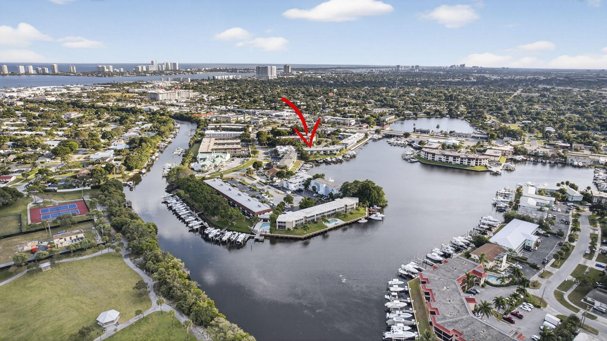 SOUTHWIND TOWER CONDO - Residential