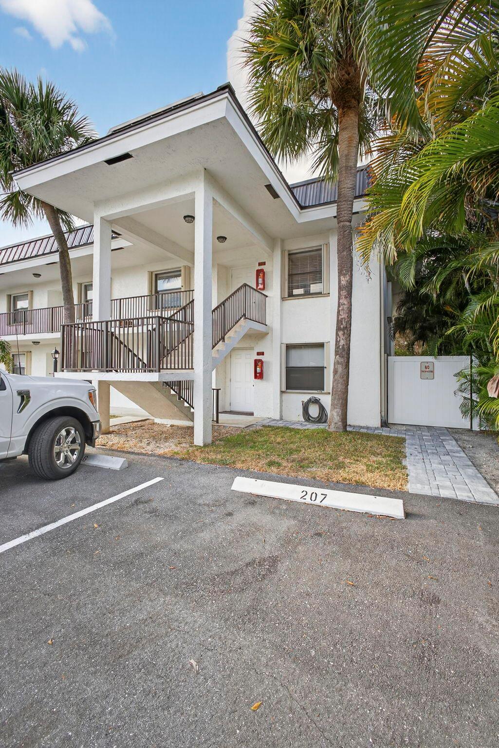 SOUTHWIND TOWER CONDO - Residential